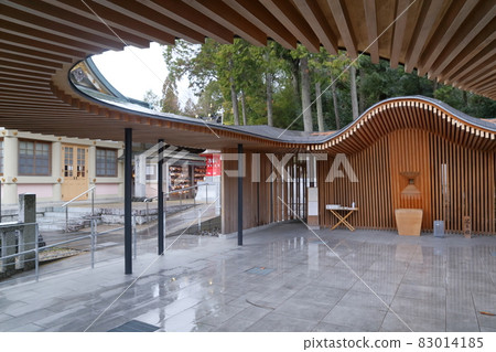 A shrine famous for the god of feet (Hakusangu Shrine, Nisshin City, Aichi Prefecture) 83014185