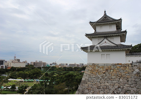 明石城和熱鬧的草坪廣場 83015172