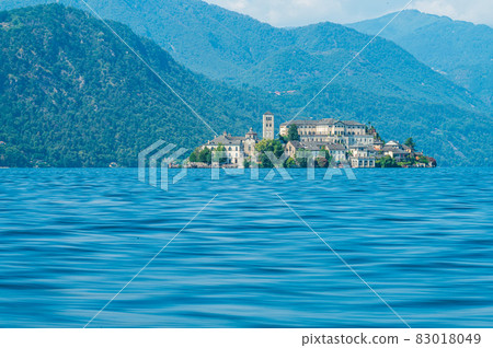 San Giulio Island 83018049
