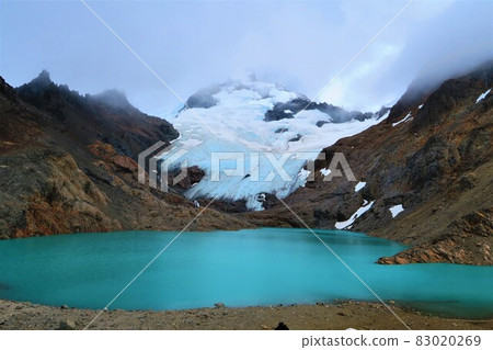 菲茨羅伊 83020269