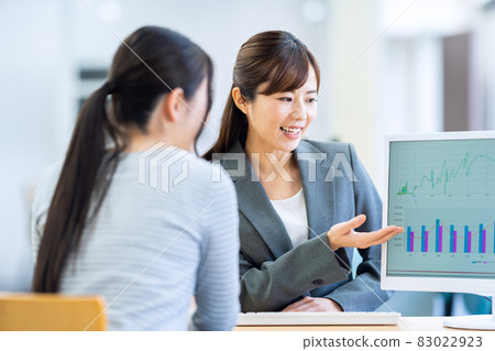 金融保險顧問規劃師商人辦公室 83022923