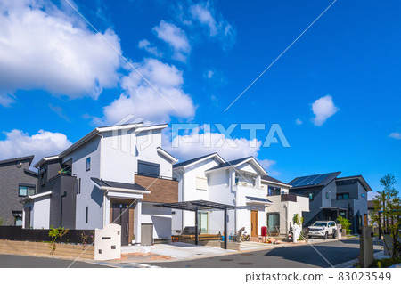 New residential area without utility poles 83023549