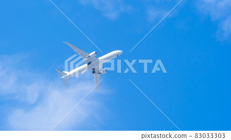 飛機藍天 飛機藍天 83033303