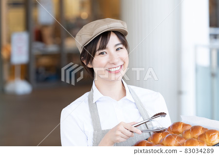 Bakery staff 83034289