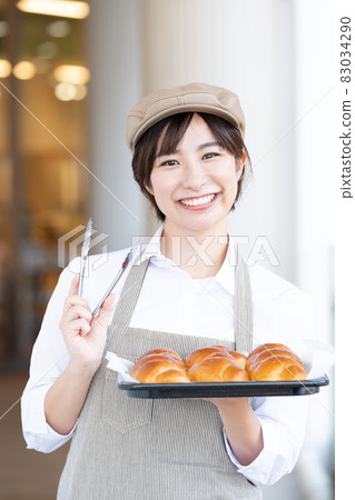 Bakery staff 83034290
