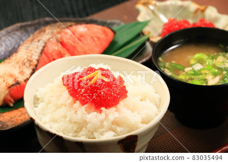 Sujiko on rice 83035494