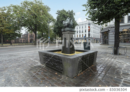 The fountain in Stortovet square in Oslo, Norway The fountain in Stortovet square in Oslo, Norway 83036304