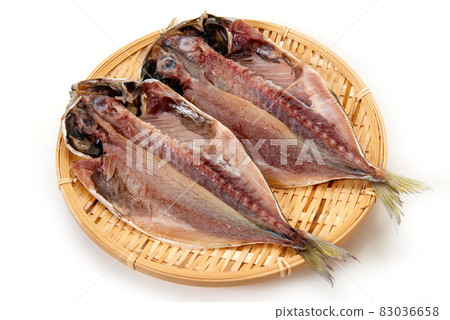 Drying overnight with horse mackerel opening Drying overnight with horse mackerel opening 83036658