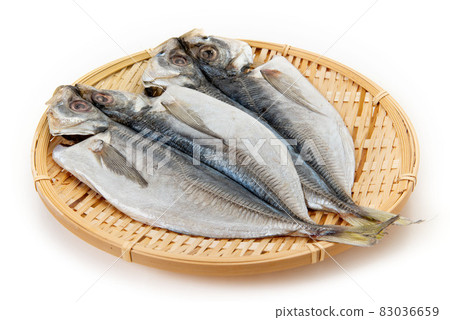 Drying overnight with horse mackerel opening Drying overnight with horse mackerel opening 83036659