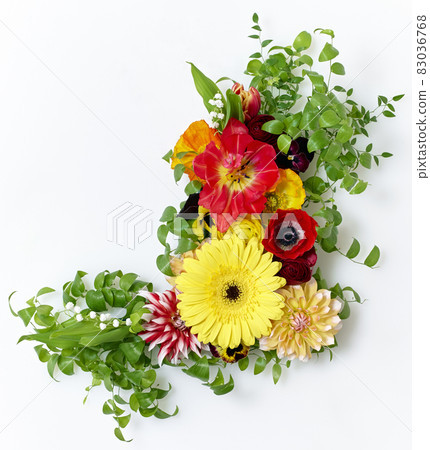 Bouquet with various kinds of flowers arranged 83036768