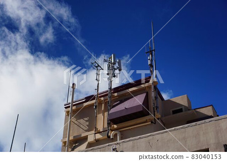 Mobile phone base station Mobile phone base station 83040153