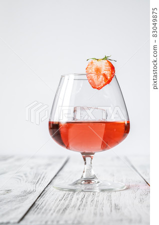 Glass of Chamberyzette Glass of Chamberyzette 83049875