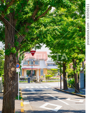 Denenchofu站舊站樓垂直構成 83050011