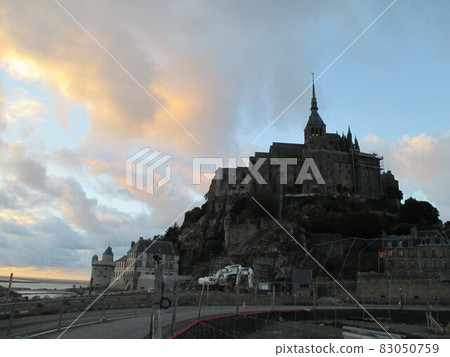 Mont-Saint-Michel Mont-Saint-Michel 83050759