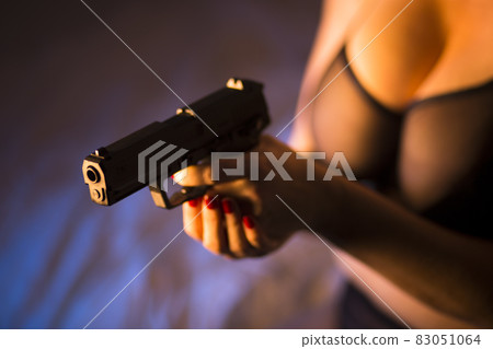 Sexy big breasts woman gun Sexy big breasts woman gun 83051064
