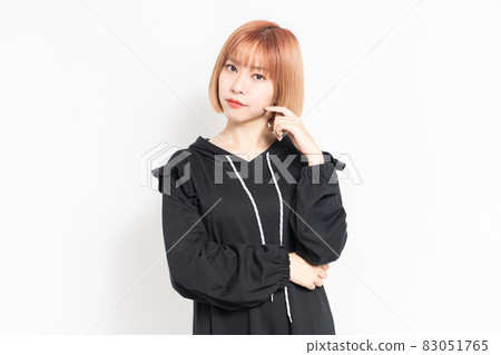 Young woman doing thoughts Young woman doing thoughts 83051765