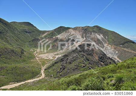 Mt. Mimata Climbing "Mt. Kuzumi / Mt. Hoshisho and Kitasenrigahama seen from the mountain trail" 83051860