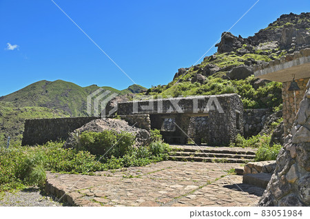 水俁山登山“巢森越避難小屋” 83051984