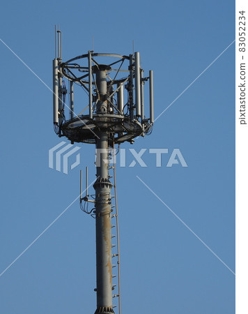 Communication image (radio tower: base station) 83052234