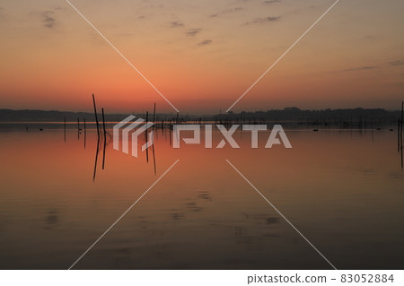 因波沼的風景和日出 83052884