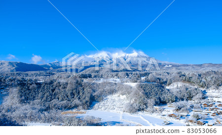 Ontakiyama in winter Ontakiyama in winter 83053066
