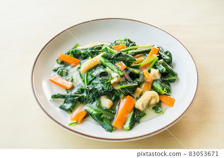 Fried and fried green vegetables with ankake 83053671