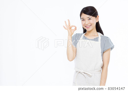 三十多歲的家庭主婦簽署 OK 83054147