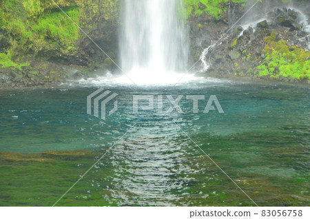 Waterfall basin (Shiraito no Taki / Kamiide, Fujinomiya City, Shizuoka Prefecture) Waterfall basin (Shiraito no Taki / Kamiide, Fujinomiya City, Shizuoka Prefecture) 83056758
