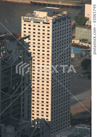 the office building at Central and Western District , hk 16 July 2005 the office building at Central and Western District , hk 16 July 2005 83065749