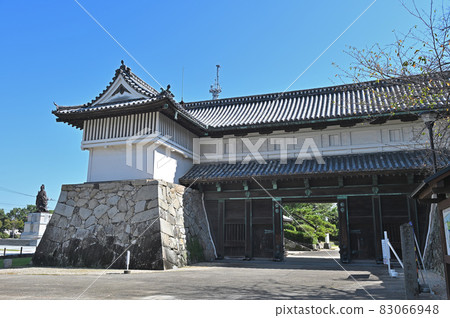 Saga Castle / Saga Gate and turret Saga Castle / Saga Gate and turret 83066948