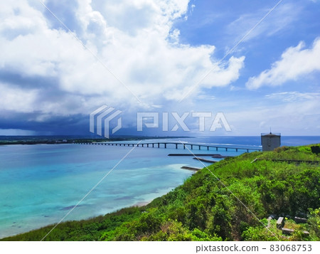 大海和來間橋 大海和來間橋 83068753