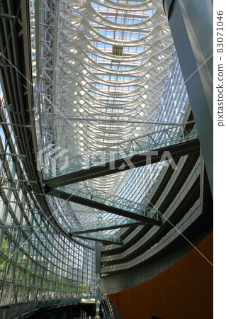 Tokyo International Forum, Marunouchi 3-chome, Chiyoda-ku, Tokyo Rafael Viñoly, former Tokyo Metropolitan Government Office site 1997 83071046