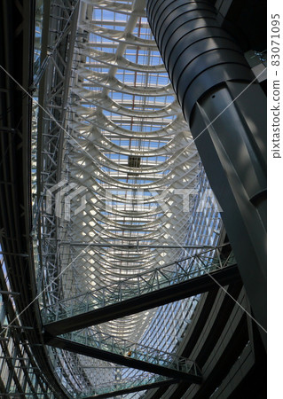 Tokyo International Forum, Marunouchi 3-chome, Chiyoda-ku, Tokyo Rafael Viñoly, former Tokyo Metropolitan Government Office site 1997 83071095