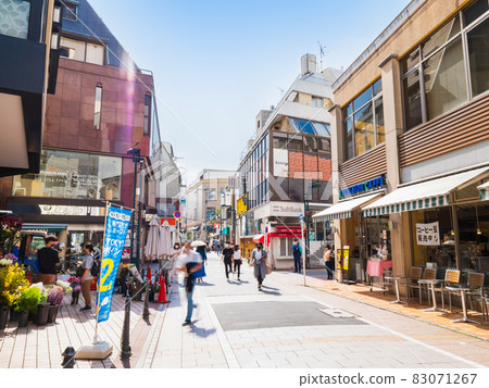 Shopping street around Jiyugaoka Station in Tokyo 83071267