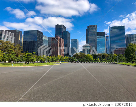 Buildings in Otemachi seen from Kokyogaien, Tokyo Buildings in Otemachi seen from Kokyogaien, Tokyo 83072015