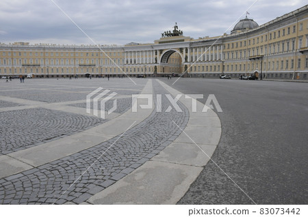 Russia, St. Petersburg, Former General Staff Headquarters (New Hermitage Museum) 83073442