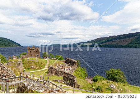 Urquhart Castle on the shore of Loch Ness 83079628
