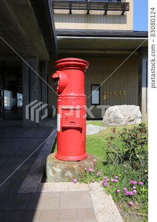 Niigata Sado Scenery with a round post (Hotel Oosado) 83080124