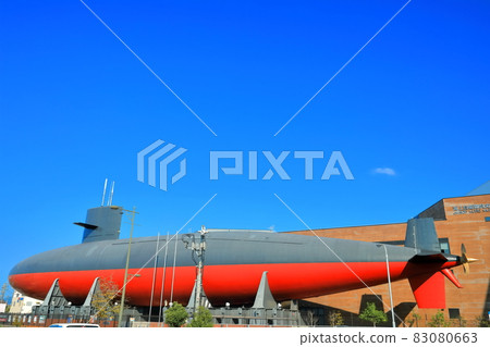 [Hiroshima Prefecture] Submarine Akishio under clear skies (Tetsu no Kujira) 83080663