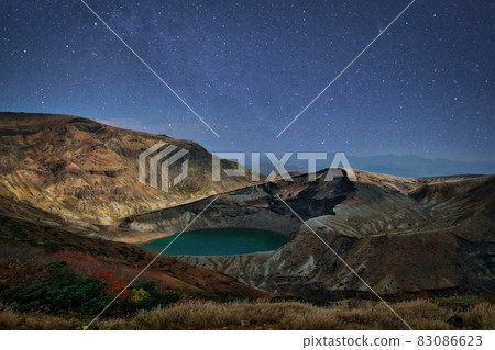 藏王的岡間和星空 83086623