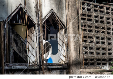 Deteriorated abandoned old building. 83088546