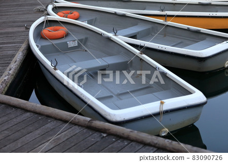 Park boat image 83090726