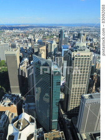 Sydney skyline (landscape from Sydney Tower Eye) 83092088