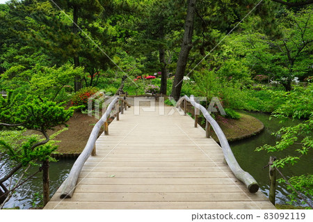 日本庭園木橋 83092119