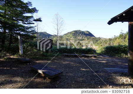 Autumn Shiga Kogen Arrived at Shiga Pond from Maeyama Marsh, front is 48 pond, distant mountain is back Shiga mountain 83092716