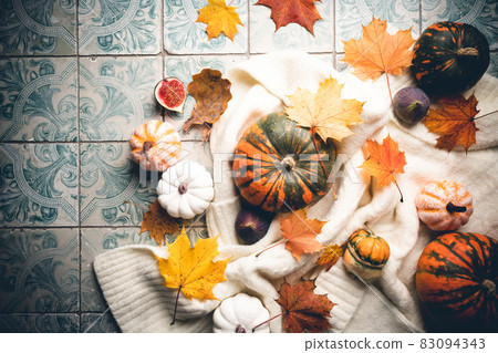 Cozy autumn flat lay 83094343