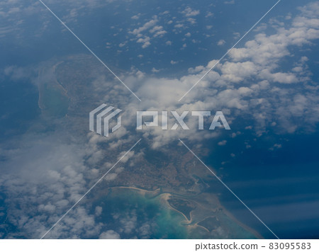 Kume Island aerial view (from the southeast side) 83095583