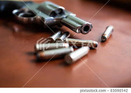 357 magnum conceal revolver gun with bullet 357 magnum conceal revolver gun with bullet 83098542