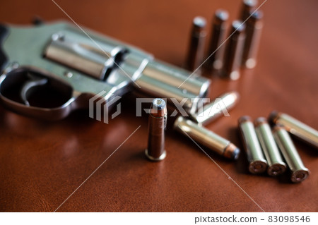 357 magnum conceal revolver gun with bullet 83098546