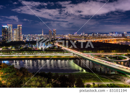Seoul night cityscape view, South Korea travel Seoul night cityscape view, South Korea travel 83101194
